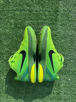 Kobe 6 protro grinches green size 5 me.