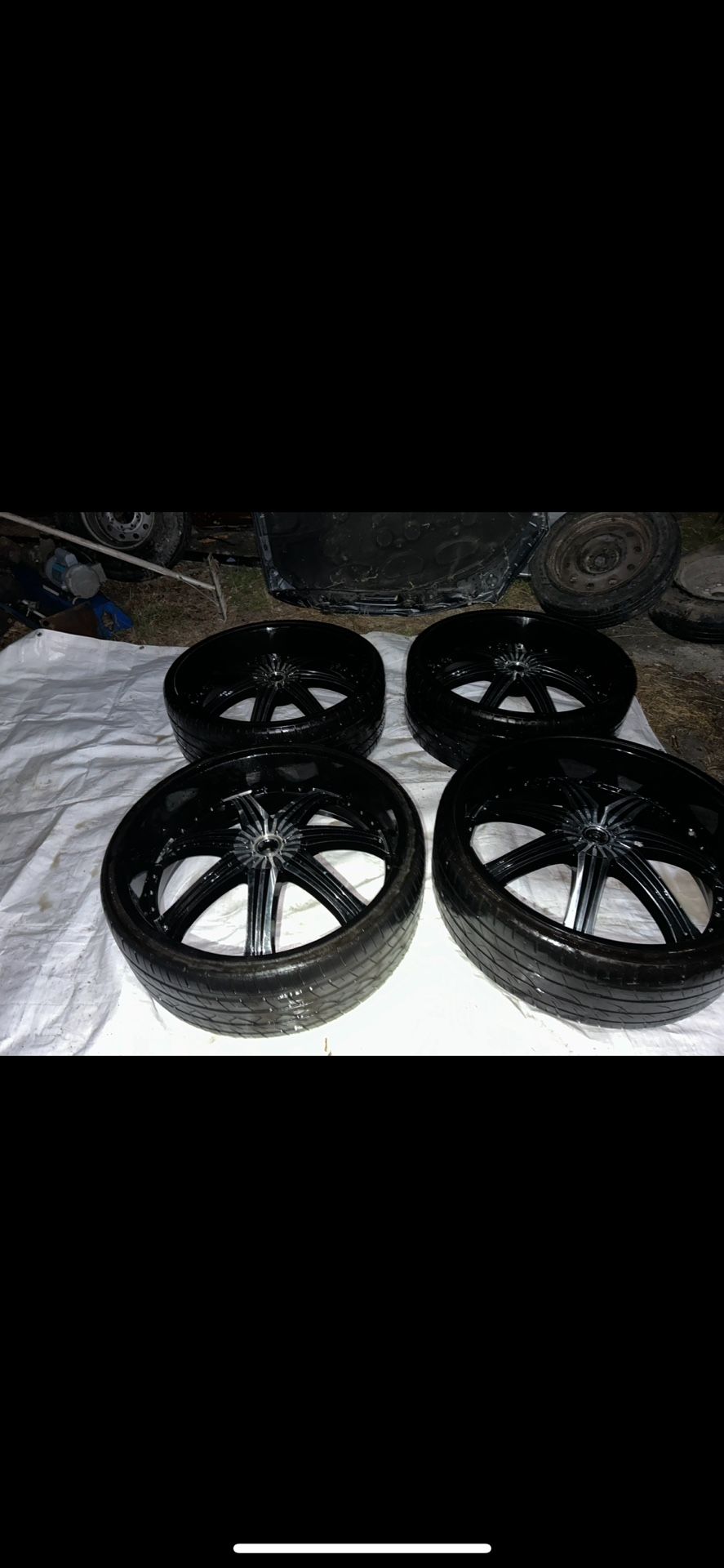 Huge Rims 