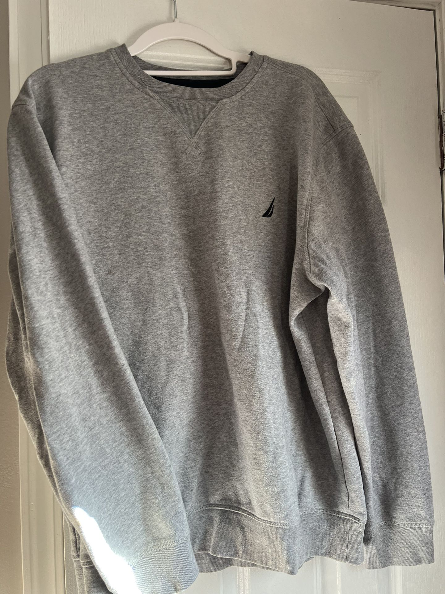 Men’s Nautica Crew Neck (XL)
