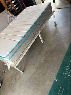 Twin Size Bed/Mattress