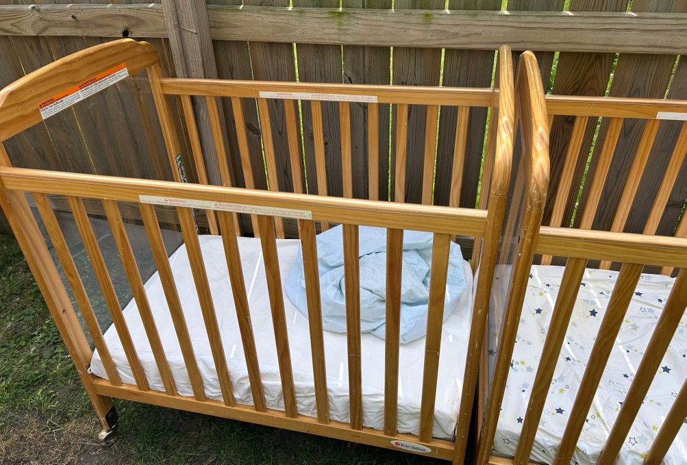 Daycare Cribs