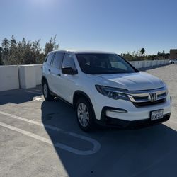 2019 Honda Pilot LX 63696 Miles 