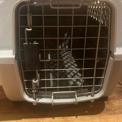 Portable Travel Kennel