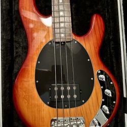 Sterling Ray34 Honey Burst Stingray bass guitar