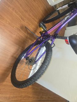 Girl bike