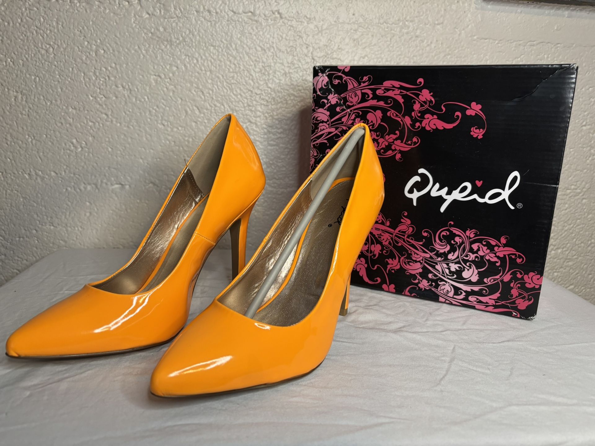 QUPID orange Patent High Heel
