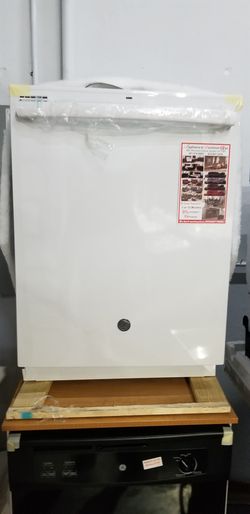 Dishwasher White GE
