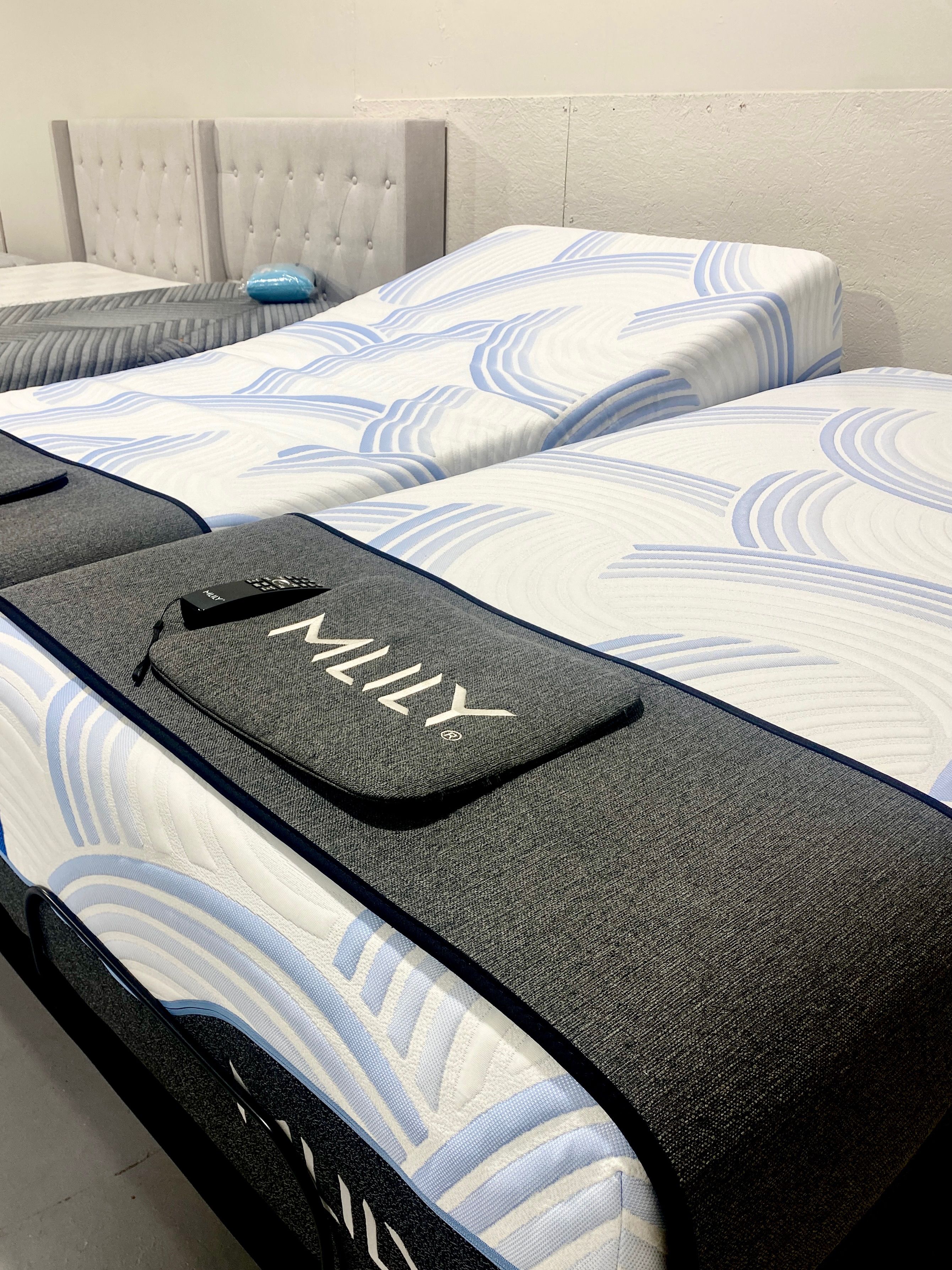 Split King Electric Adjustable Bed Frame & Mattress / Cali King -King - Split King - Queen - Full - Twin XL⭐️NEW -Warranty⭐️Take Home 50 / On Display