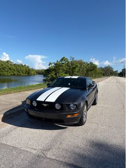 Mustang gt manual 5 speed low miles