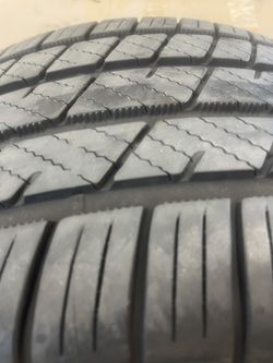 Bridgestone 255/35/R18 