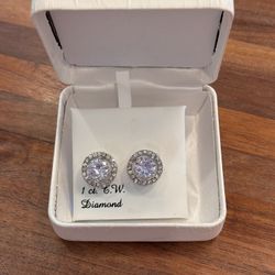 Brand New Gorgeous Halo Surround Silver Earrings. Perfect Christmas Gift! 