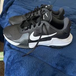 Tenis nuevos Nike 