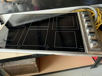 Viking Electric Cooktop Stove