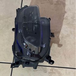 Jeep cherokee headlight