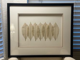 Elegant Botanical Wall Art Collection – Set of 4
