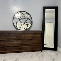 Dresser + 2 Mirrors 