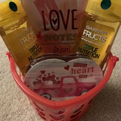 Valentine’s Day Gift Baskets $15 Each