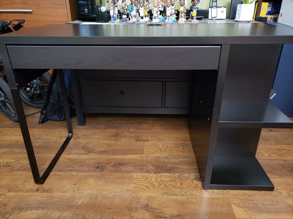 IKEA - MICKE Desk w/ Integrated Shelf, Right Configure