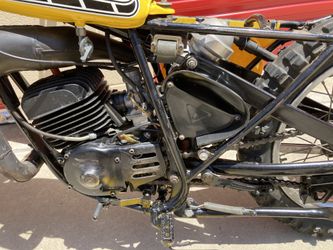 1976 Yamaha YZ125 X vintage motocross bike
