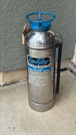Fyr-Fyter Vintage Soda-Acid Fire Extinguisher