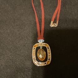 18” Necklace and SilverTone Pendant With Crystals & Small Pearls 