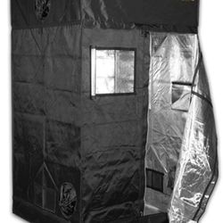 Gorilla Grow Tent 4’ x 4’