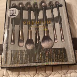 makeup brushes