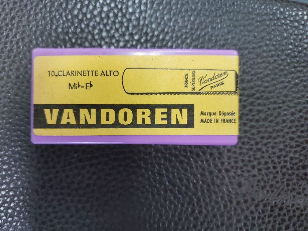 Vandoren Alto Clarinet Reeds New Old Stock 2 1/2 3