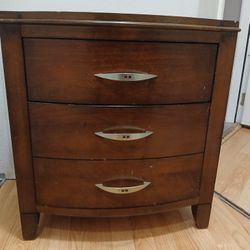 Nightstand 