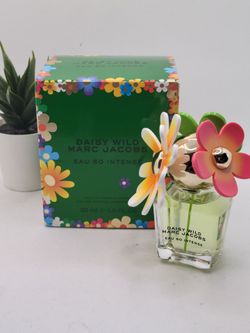 Marc Jacobs

Daisy Wild Eau So Intense Eau de Parfum

1 fl (4 available) ⭐️