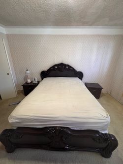 Dark Wood Ornate Carved Bedroom Set