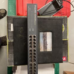 24 Port Dual speed Ethernet Hub