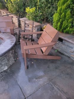 2 firepit chairs