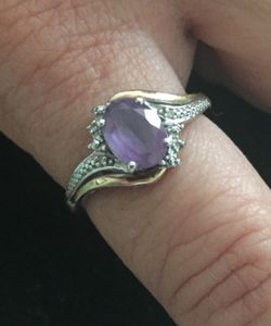 Woman's ring