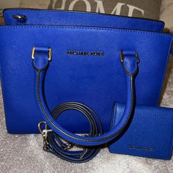 Electric blue michael deals kors purse