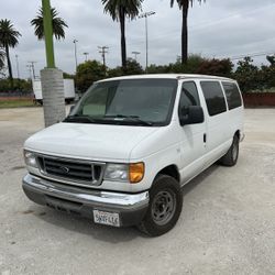 2005 Ford E-150