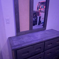 Mirror And Dresser 