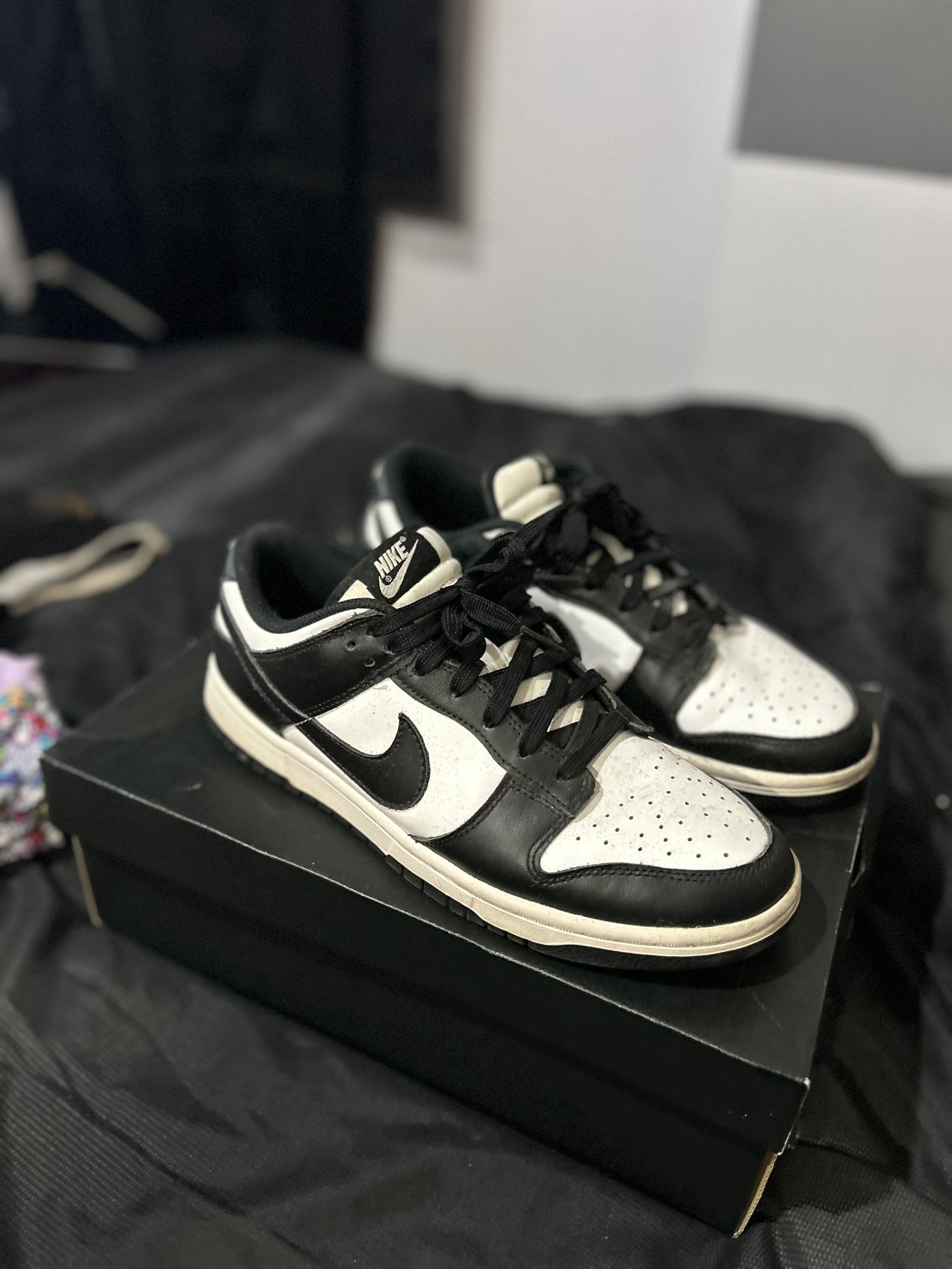 Nike Panda Dunks 