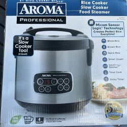 AROMA Professional Cooker