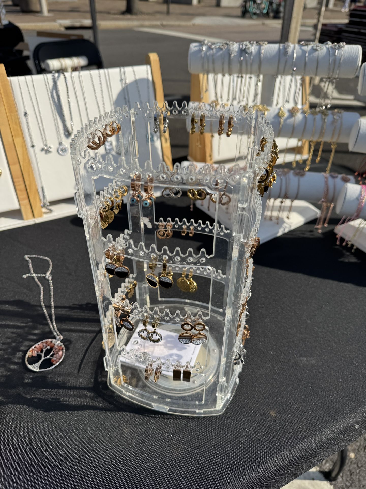 Stainless Steel Jewelry And Zircon Jewelry