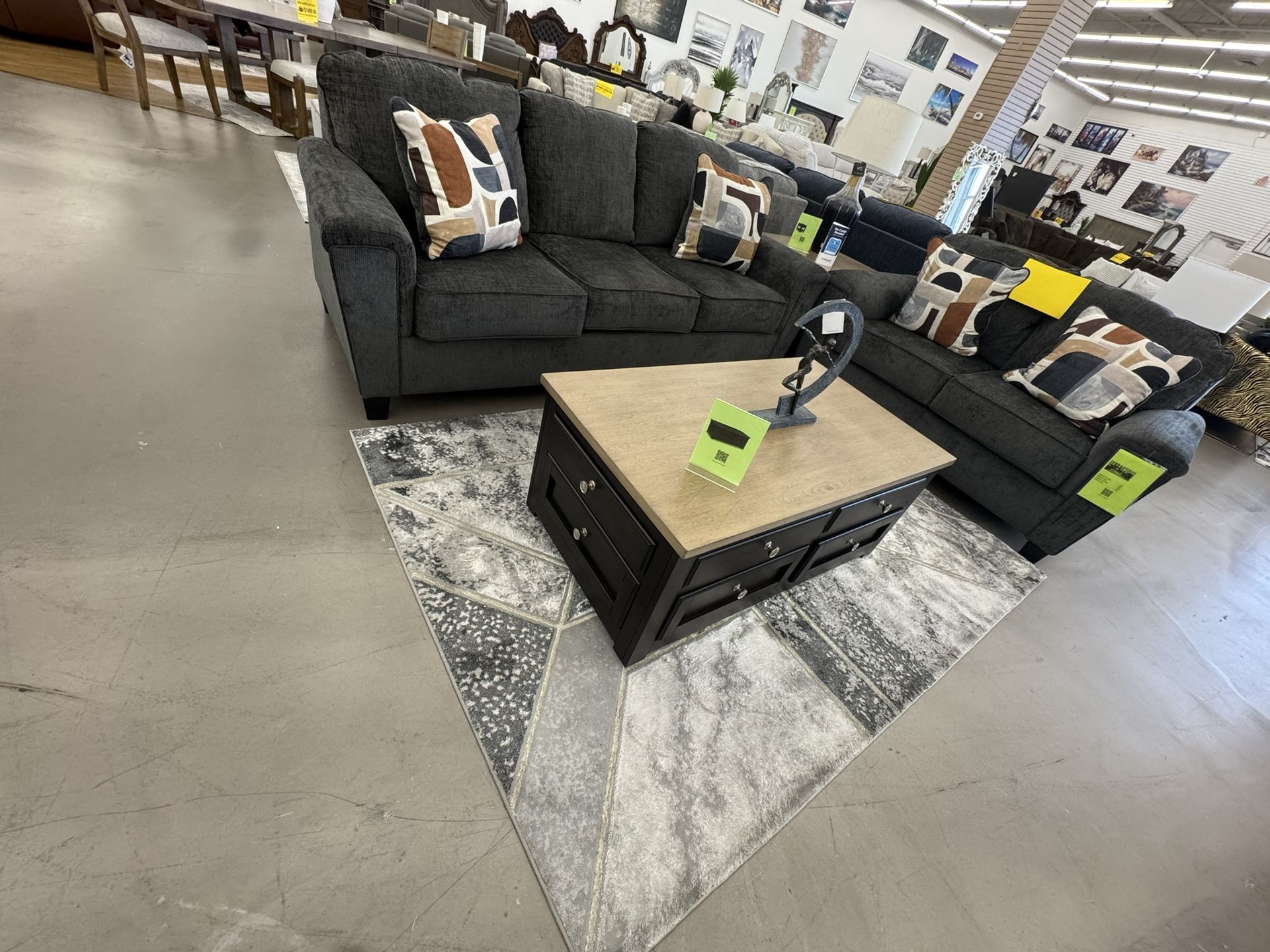 🖤 Modern Sofa & Loveseat Set – Style + Comfort + Functionality 🖤