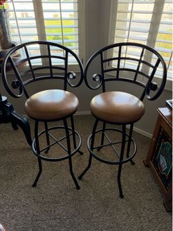 Set of 2 Tall Bar Stools