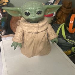 Baby yoda Collectibles 