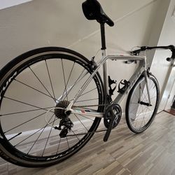 Trek Domane 5 Series Road Bike Size 54