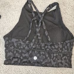 Lululemon Energy Bra in a black and gray camouflage pattern. 