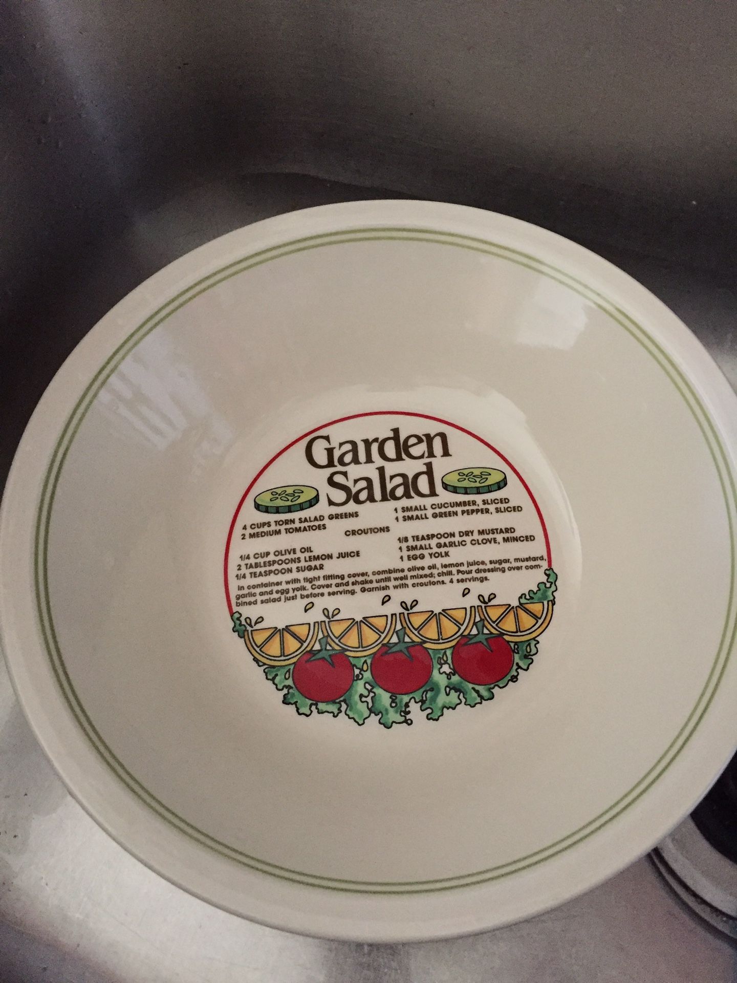 Salad bowl