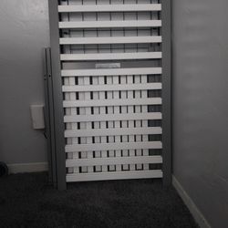 Colby 4-in-1 Low-profile Convertible crib & Playpen