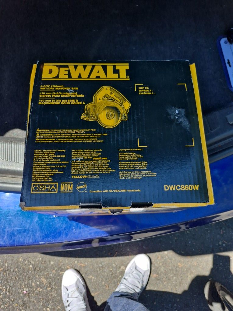 Dewalt saw