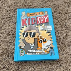 Mac B. Kid Spy Book 148 Pages