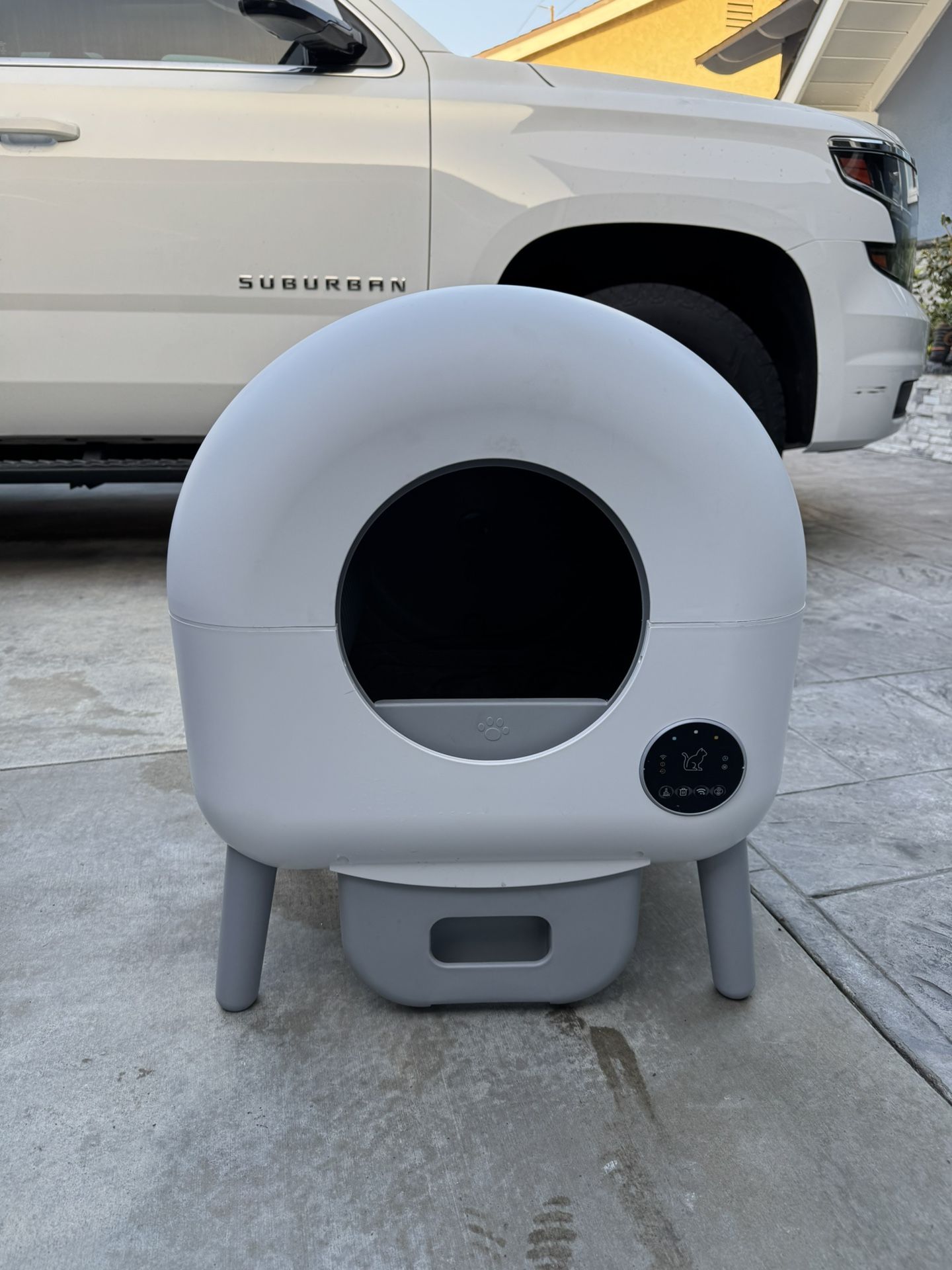 Self Cleaning Cat Litter box